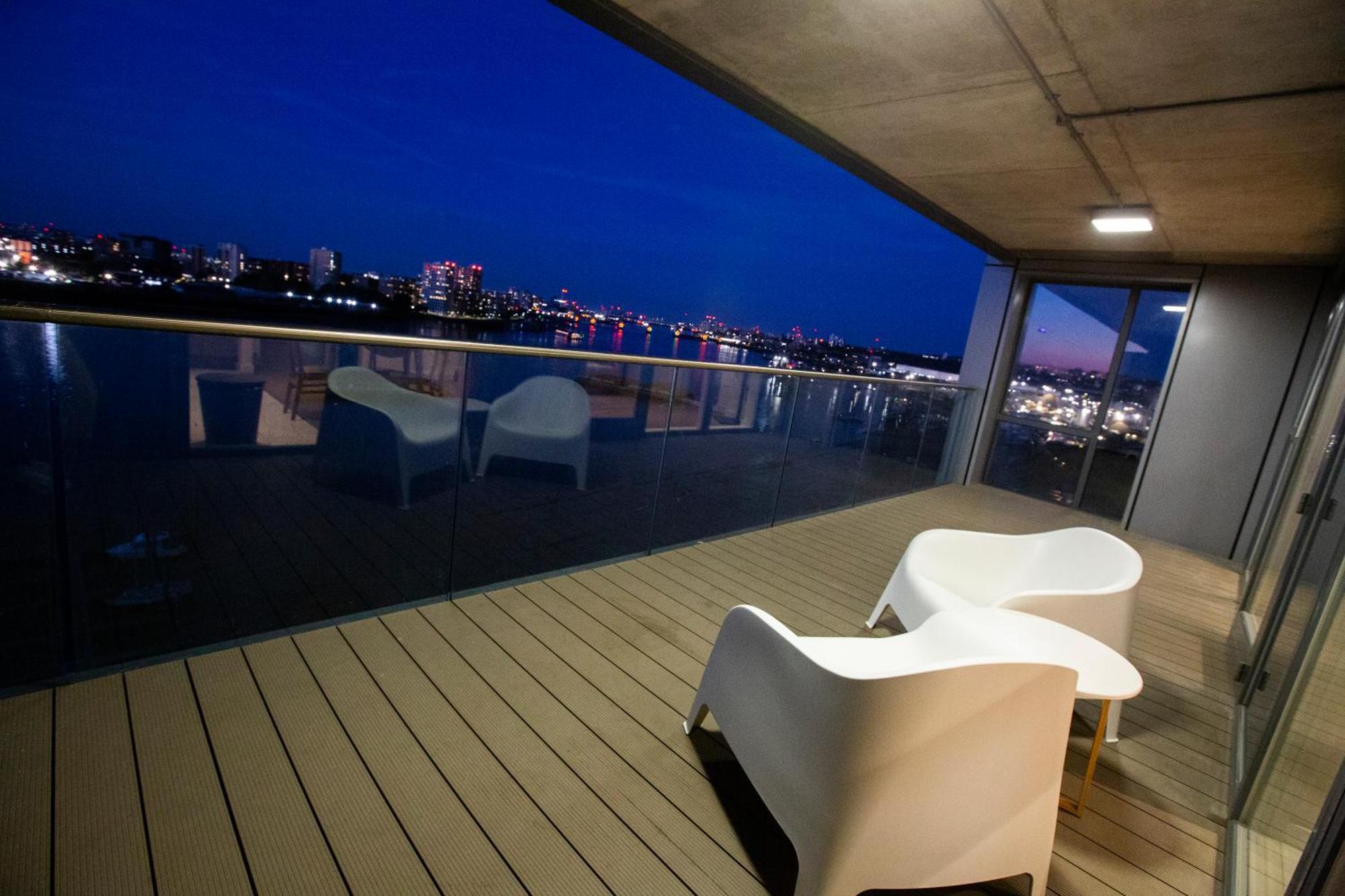 Waterfront- London Greenwich O2 Arena 2 Bed Flat Ngoại thất bức ảnh